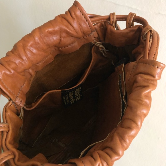 Vintage Leather Handbag - Picture 14 of 14